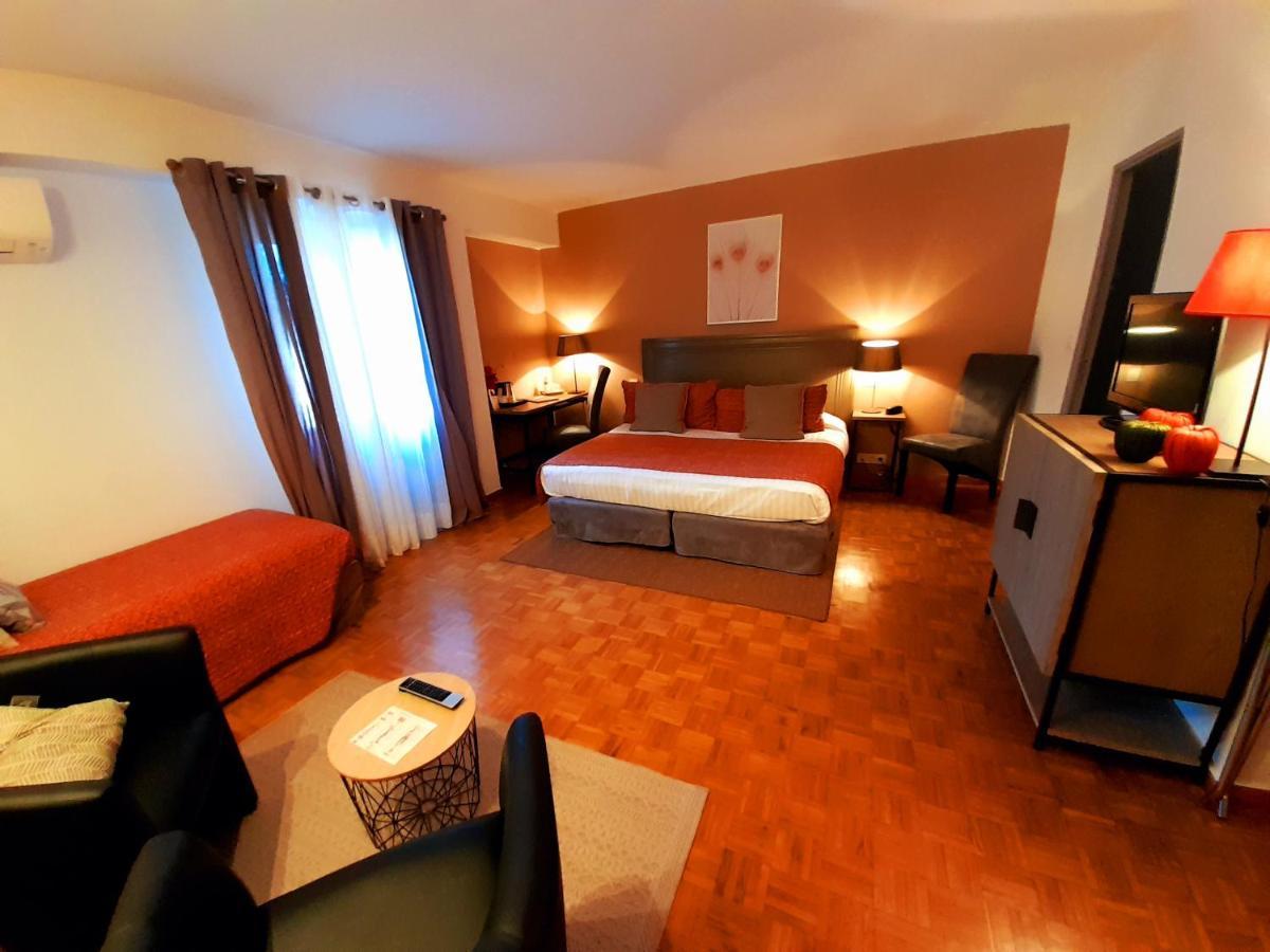 Le Fabian Des Baux Hotel Exterior photo